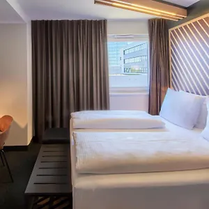 3* Otel Frankfurt-niederrad