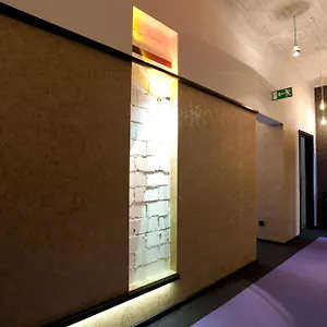 Cristall - Frankfurt Hotell