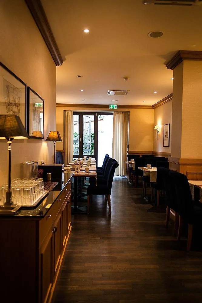 Townhouse Hotel Frankfurt am Main 3*,