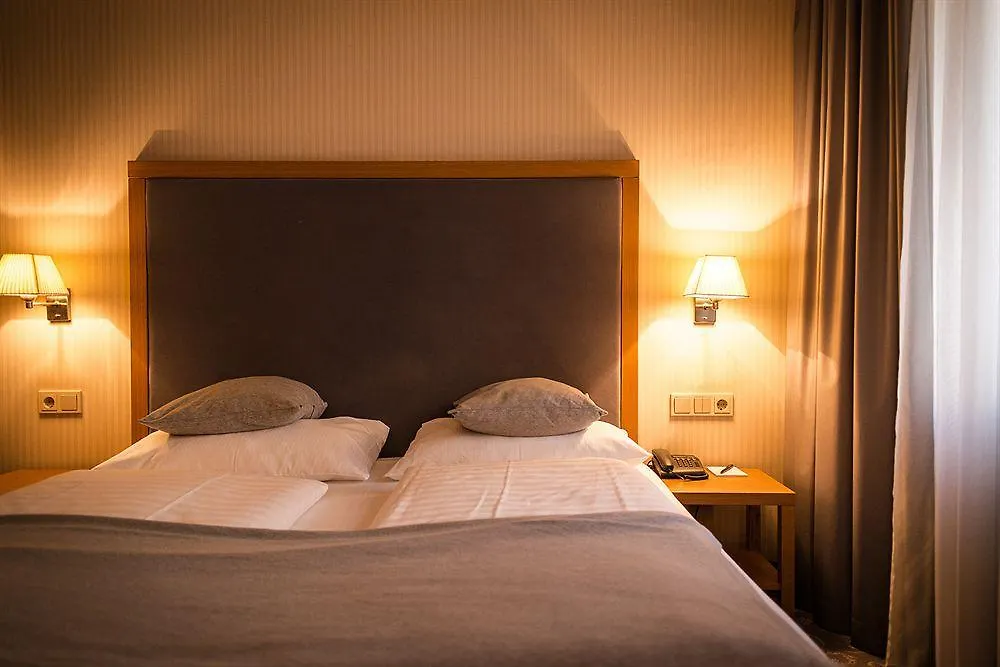 Townhouse Hotel Frankfurt am Main 3*,  Németország